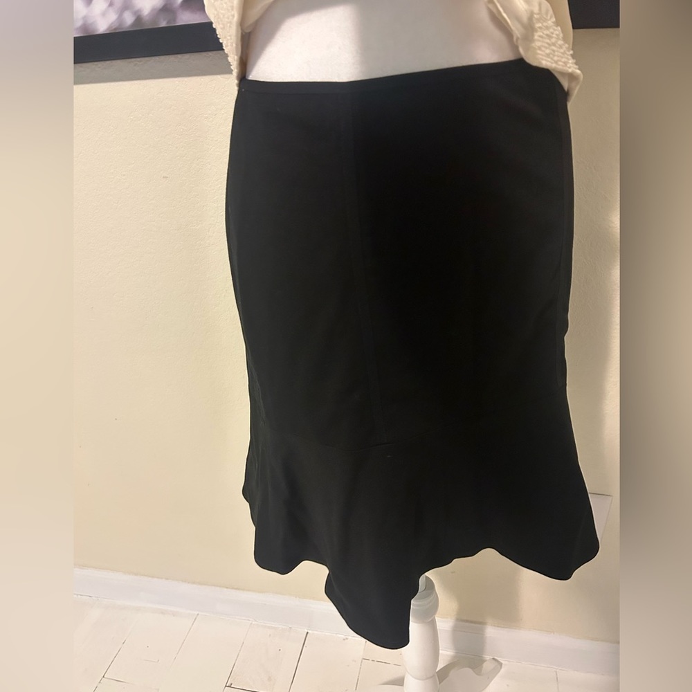 Black skirt